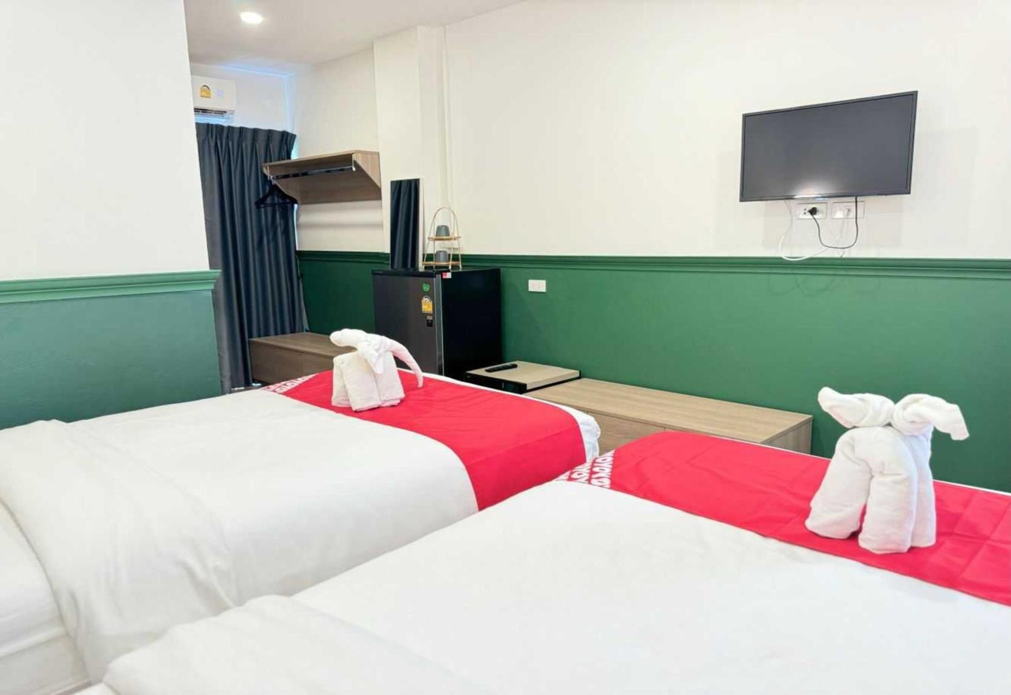 Collection O The Singha Chiangmai Hotel Chiang Mai Exterior photo